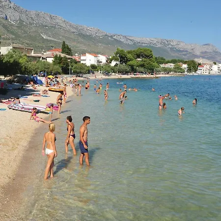 아파트 Stunning In Kastel Kambelovac With Wifi *