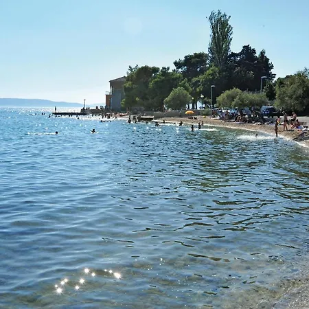 Stunning In Kastel Kambelovac With Wifi 아파트